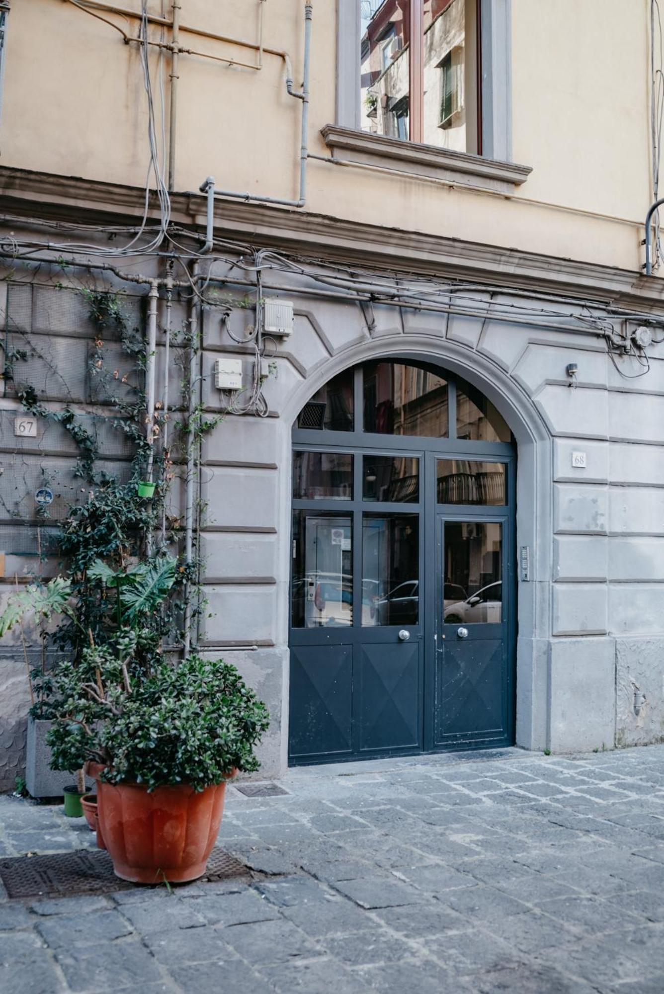 Apartamento La Casa Dell' Avvocato - Centro Nápoles Exterior foto